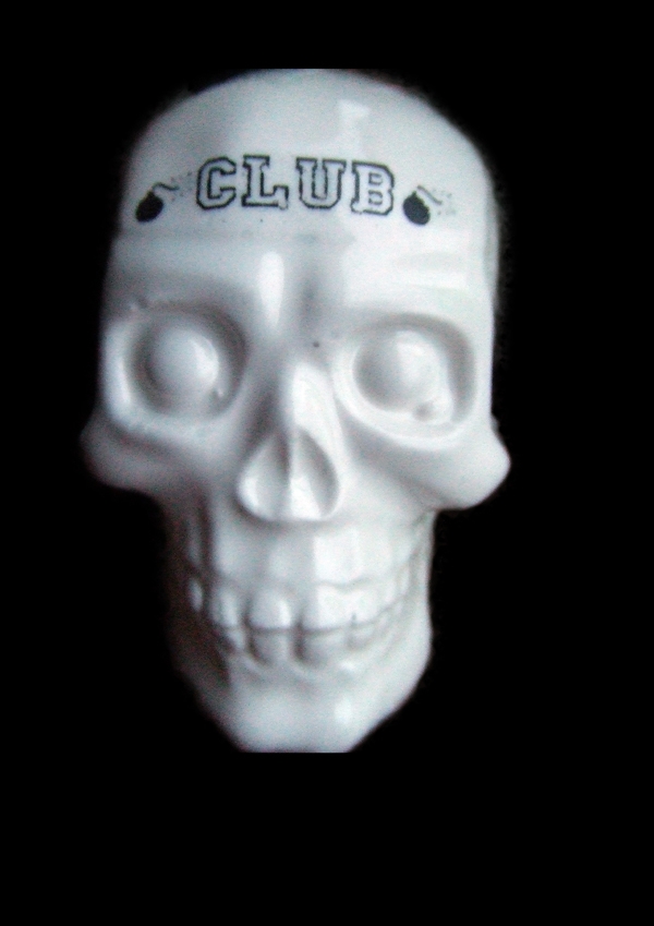 Porcelaine, club death by murder